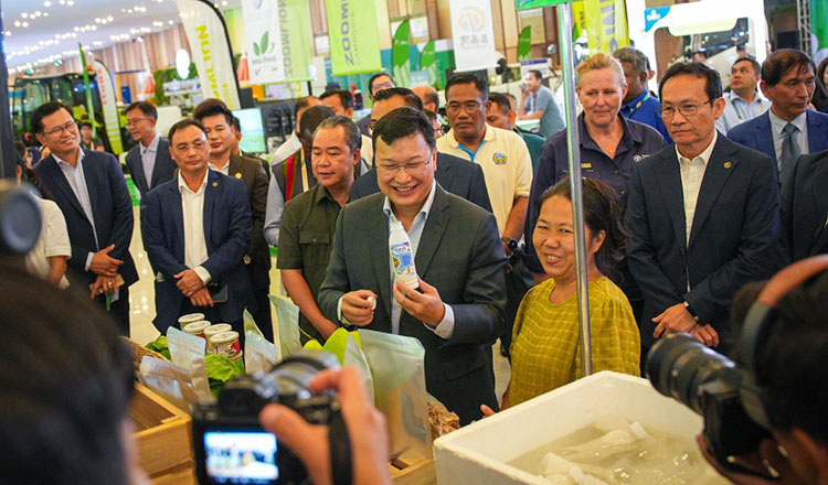 /2025/11/cafe25-drives-trade-investment-and-innovation-in-agriculture-52000-624768.htm